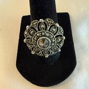 Elegant Sterling Silver Marcasite Floral Ring